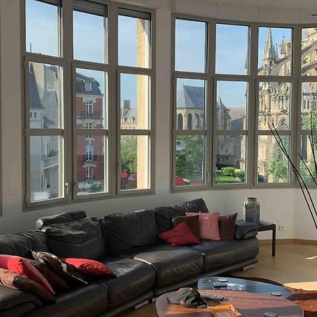 Loft Des Sacres - Vue Unique Sur La Cathedrale Lejlighed Reims Eksteriør billede
